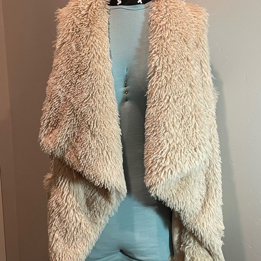 Jolt Beige Faux Fur Vest